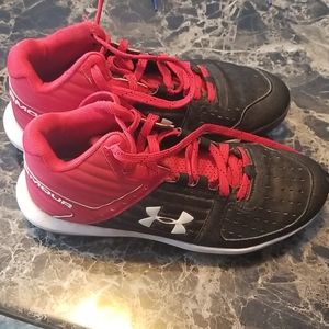 Boys Under Armour Baseball Cleats